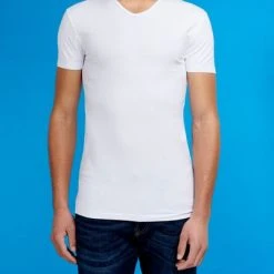 Basic T-shirts Garage Stretch Basic Wit V-Hals 9 Basic T-shirts Garage Stretch Basic Wit V-Hals -Aanbiedingen Shirt Vorm Winkel 59695 3 1